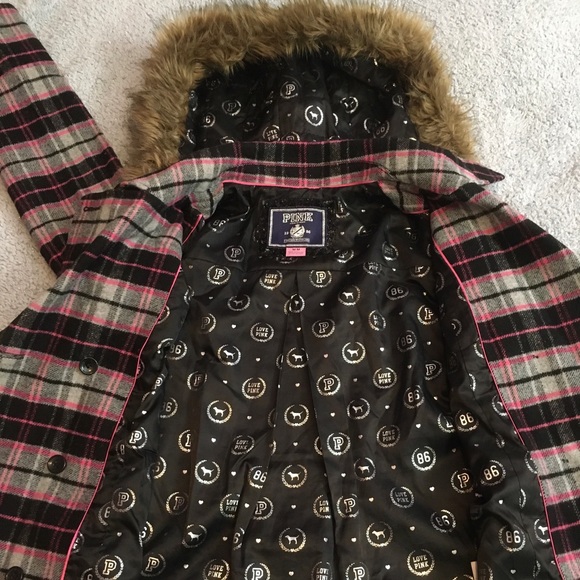 Y2K~PINK Victoria’s Secret Pink Plaid wool coat M - Picture 4 of 9